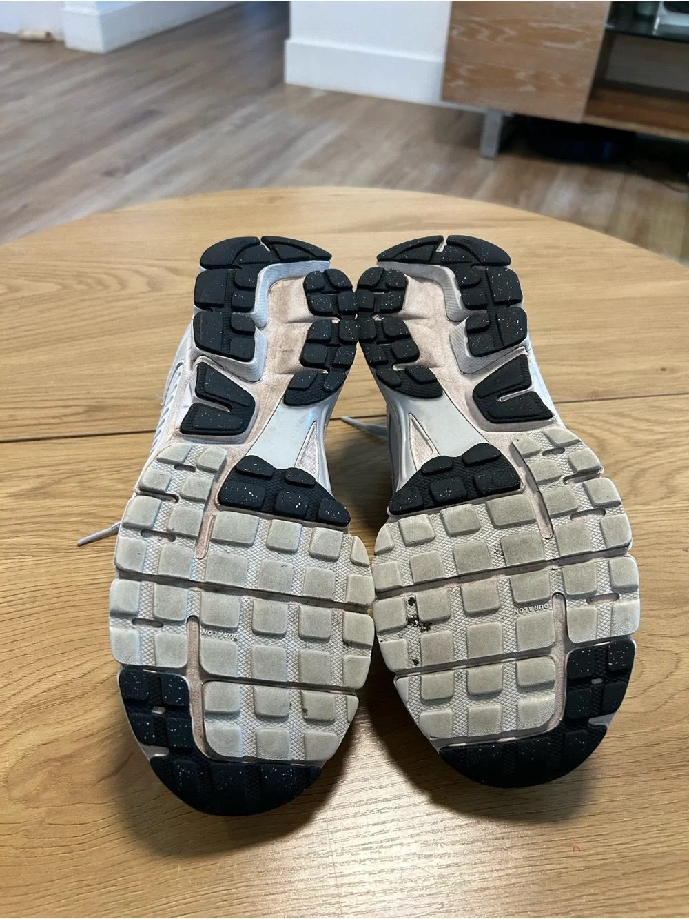 Nike Vomero 5, Silver/White Athletic Sneakers